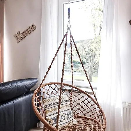 Leonie Apartment
